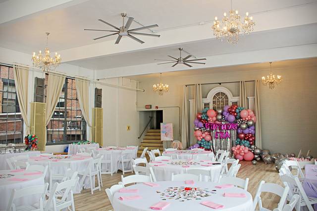 Champagne Room
