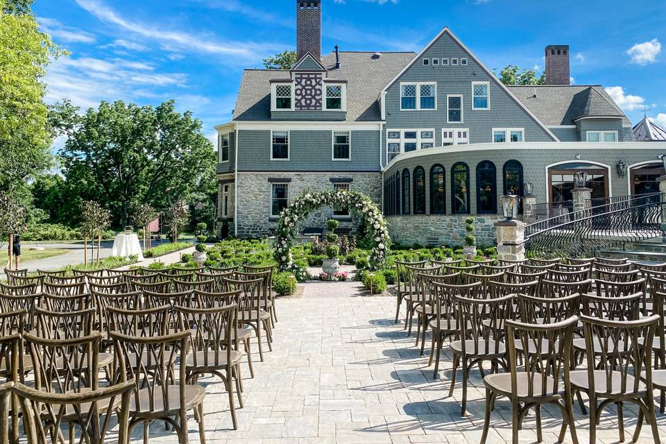 The English Knot Garden