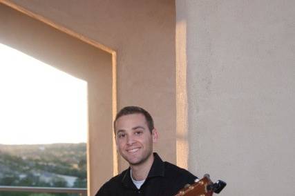 Wedding Ceremony Musician in Austin and Dripping Springs. Aaron Goldfarb acoustic guitarist