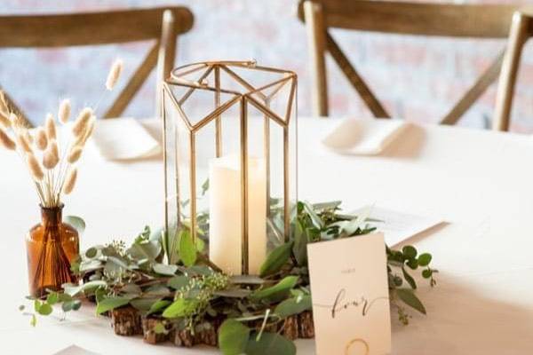 Something Borrowed Décor