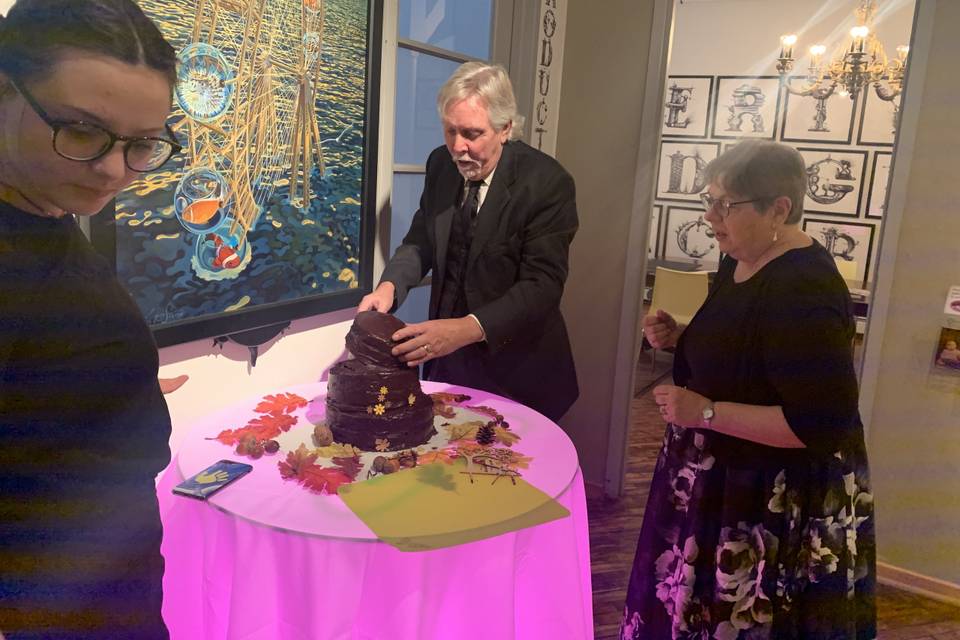Gallery Cake Cutting