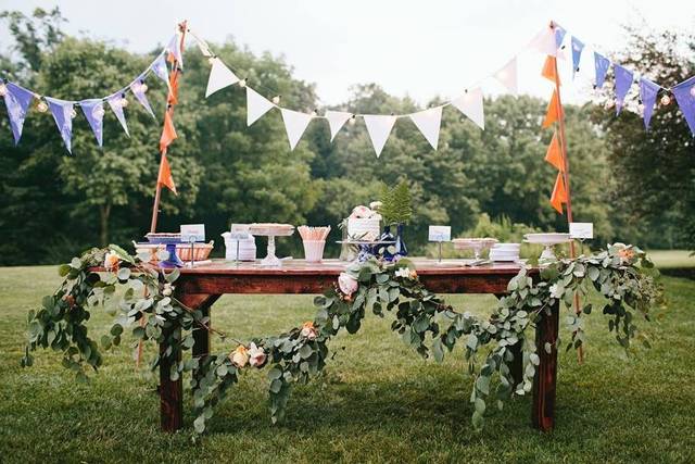 Barnes Handcrafted Farmhouse Tables