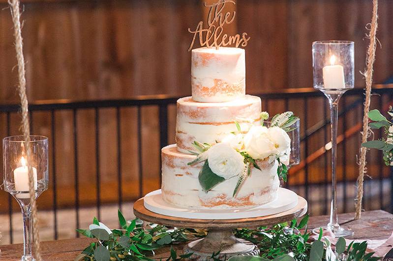 3-tier wedding cake