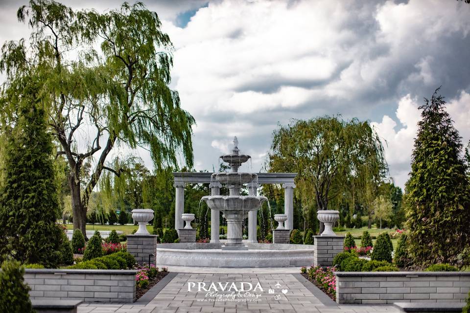 French Gardens- Pravada