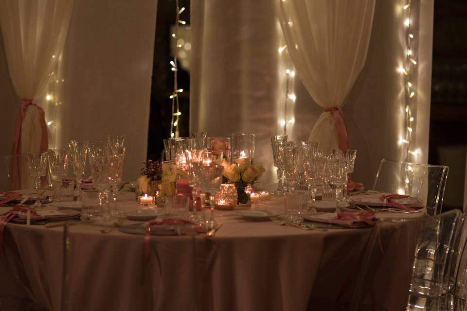 Table setting with lights