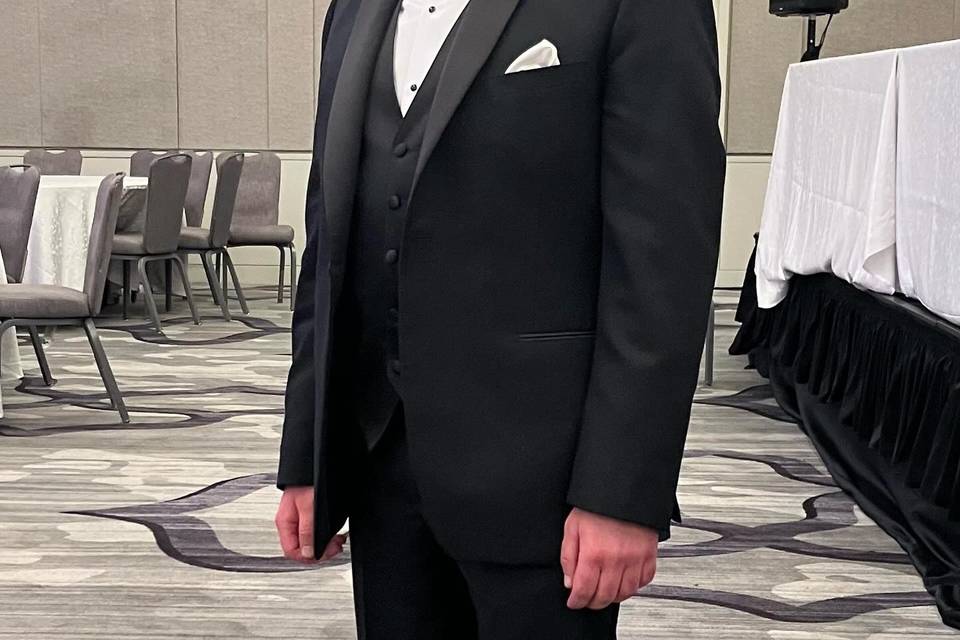 Biltmore Tuxedos of Rutherford