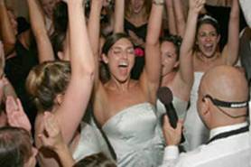 Interactive MC's, Sing along