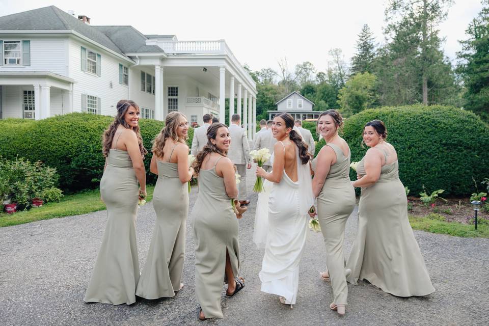 Bridal party post-ceremony