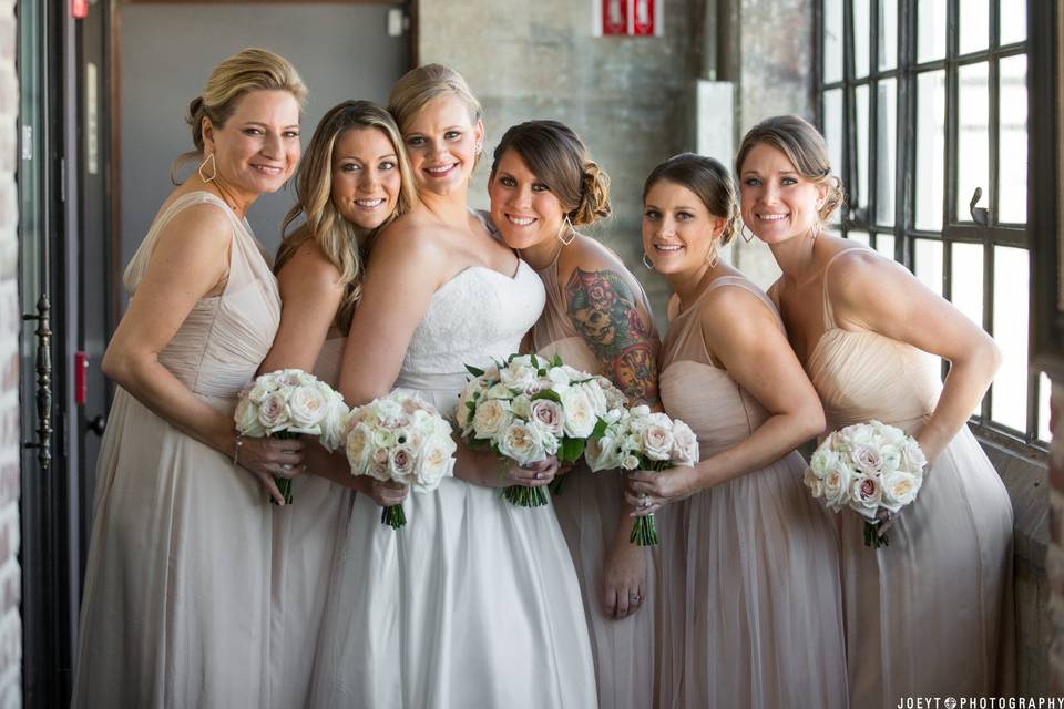 Bridal party floral