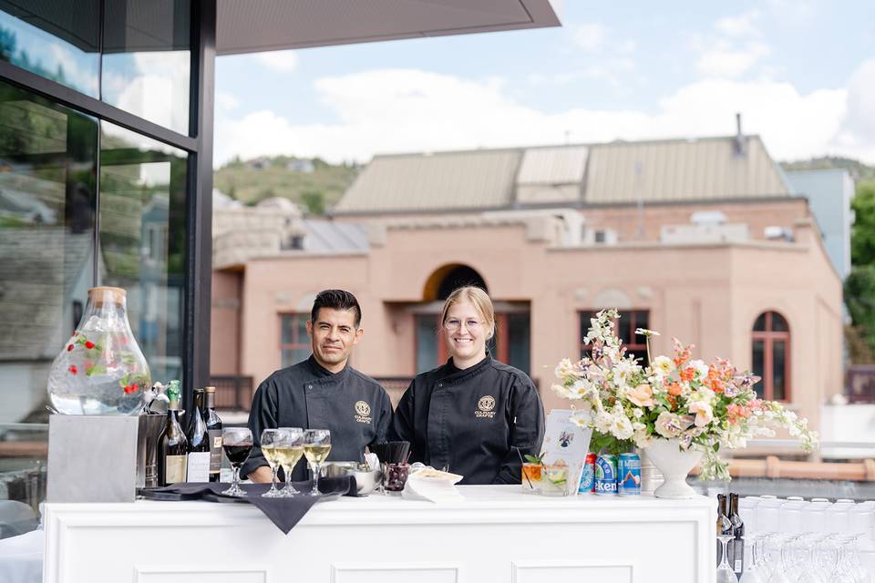 Friendly expert bar team