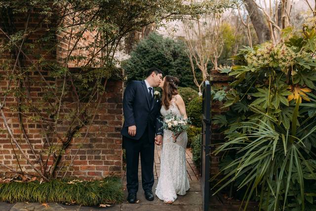 Gilly Francis Weddings and Events