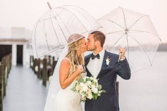 Newlyweds share a kiss