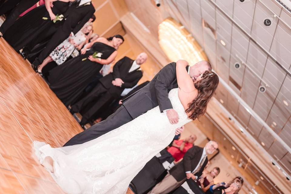 Bride & Groom-1st Dance