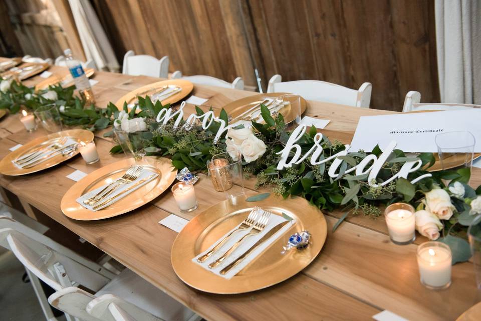 Simple but elegant table set-up