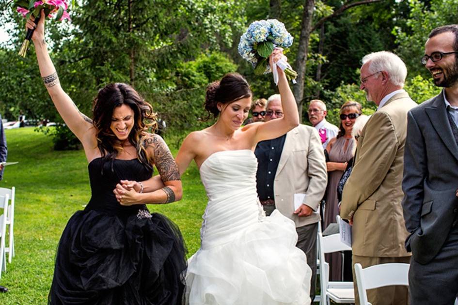 DC Metro Wedding Officiant - Bilingual/Same Day/Short Notice okay!