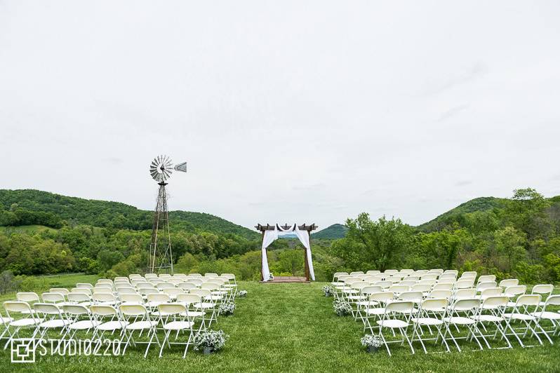 Cedar Creek Barn