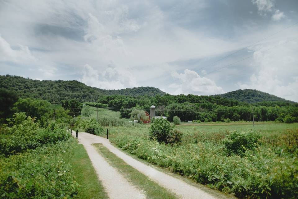 Cedar Creek Barn