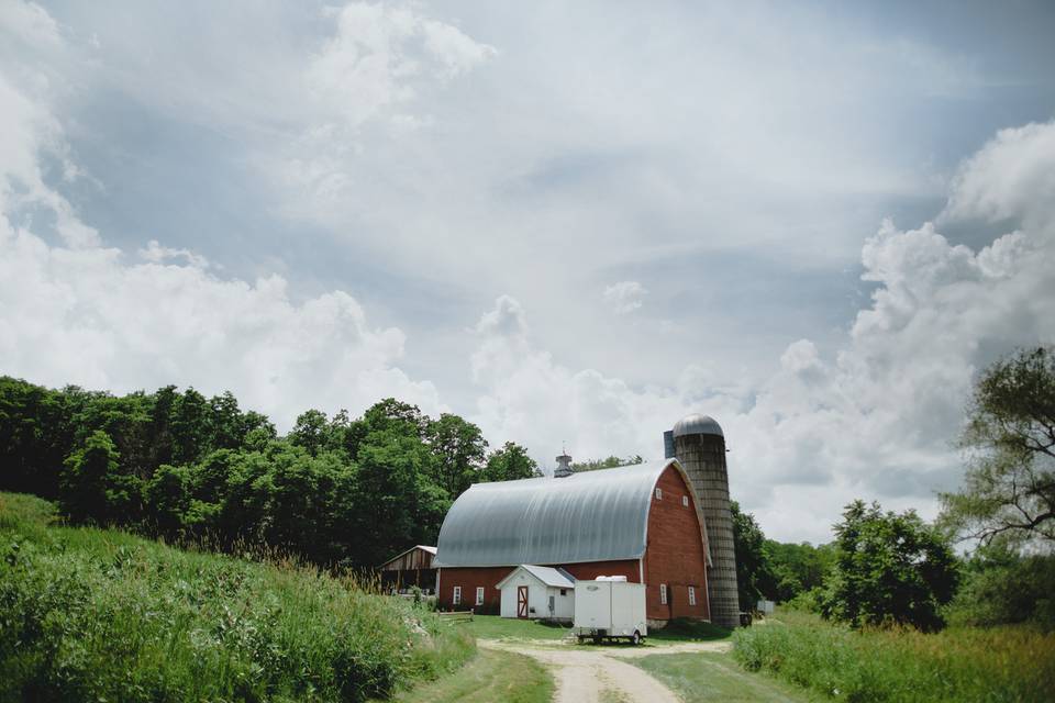 Cedar Creek Barn