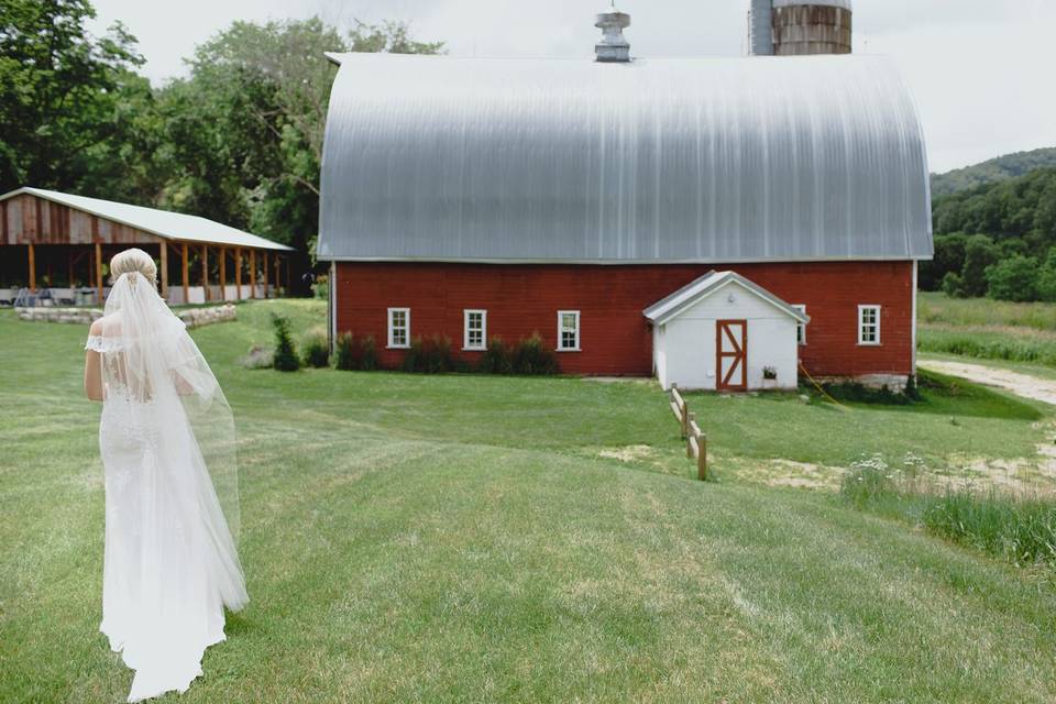 Cedar Creek Barn