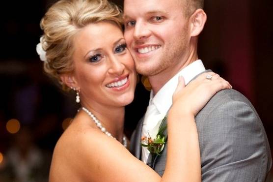 Dependable Wedding Djs & Photo Booths