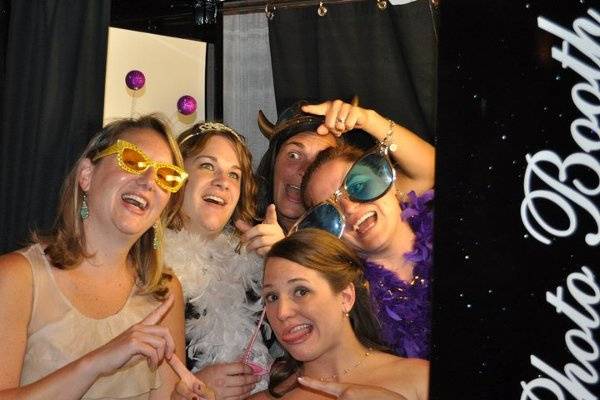 Hot Shots Photo Booth Rentals