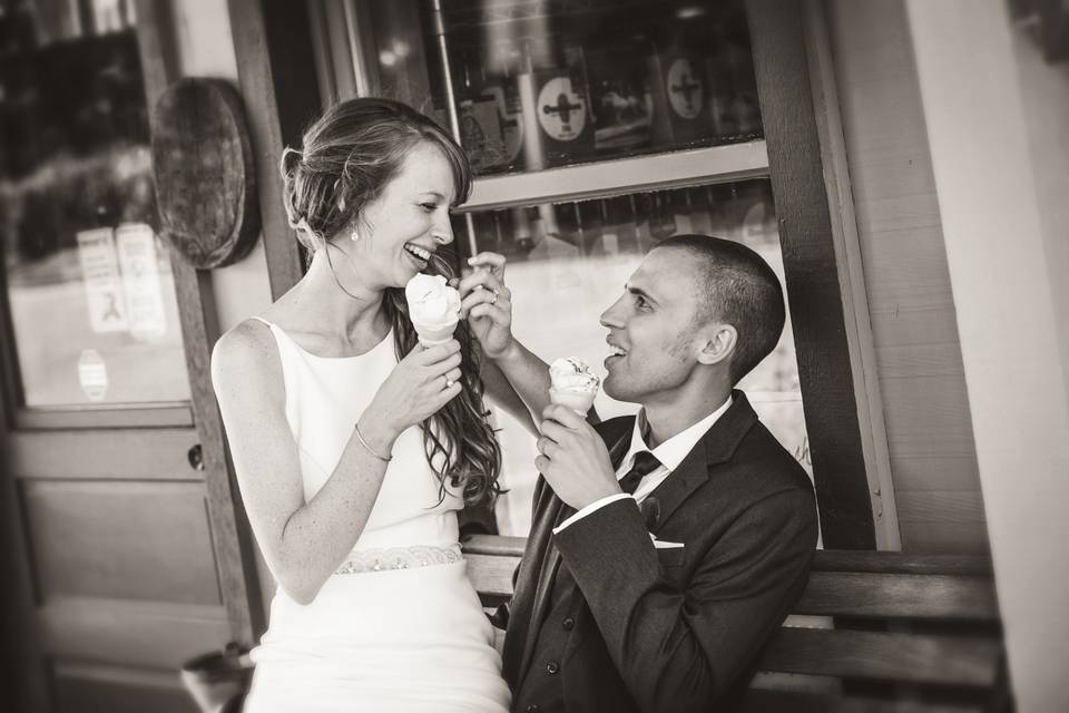 Taking a break for ice cream (Kathy McDowell Photography)