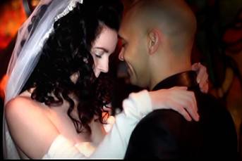 Jessica and Carl's First Dance