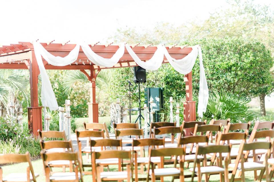 Outdoor ceremony set