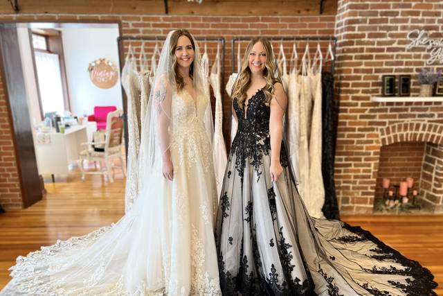 The 10 Best Wedding Dresses in Dubuque IA WeddingWire