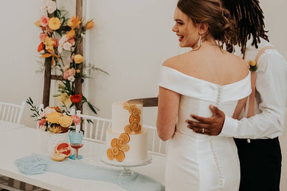 Cutting the cake