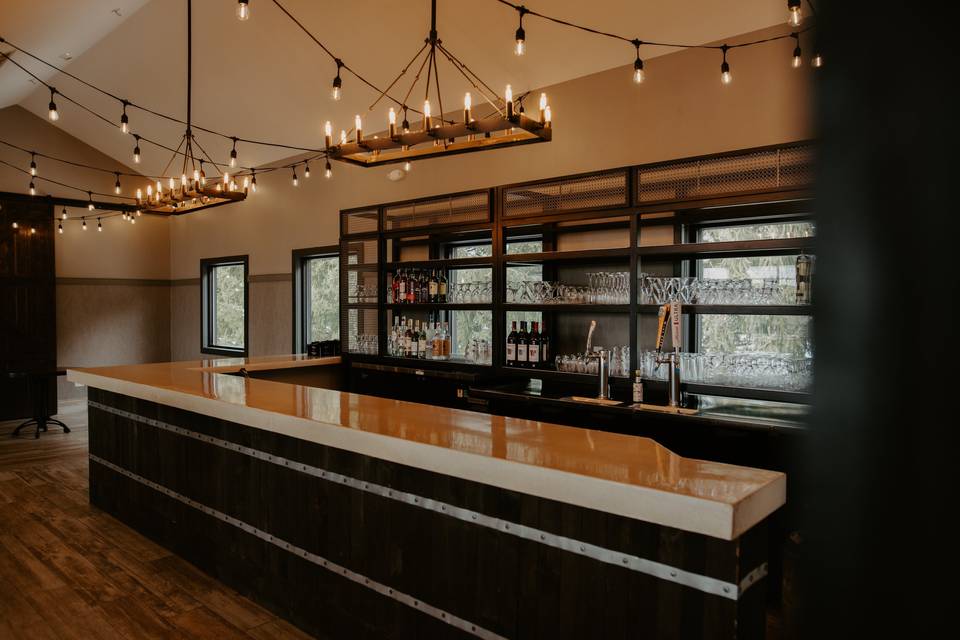 Cypress Bar