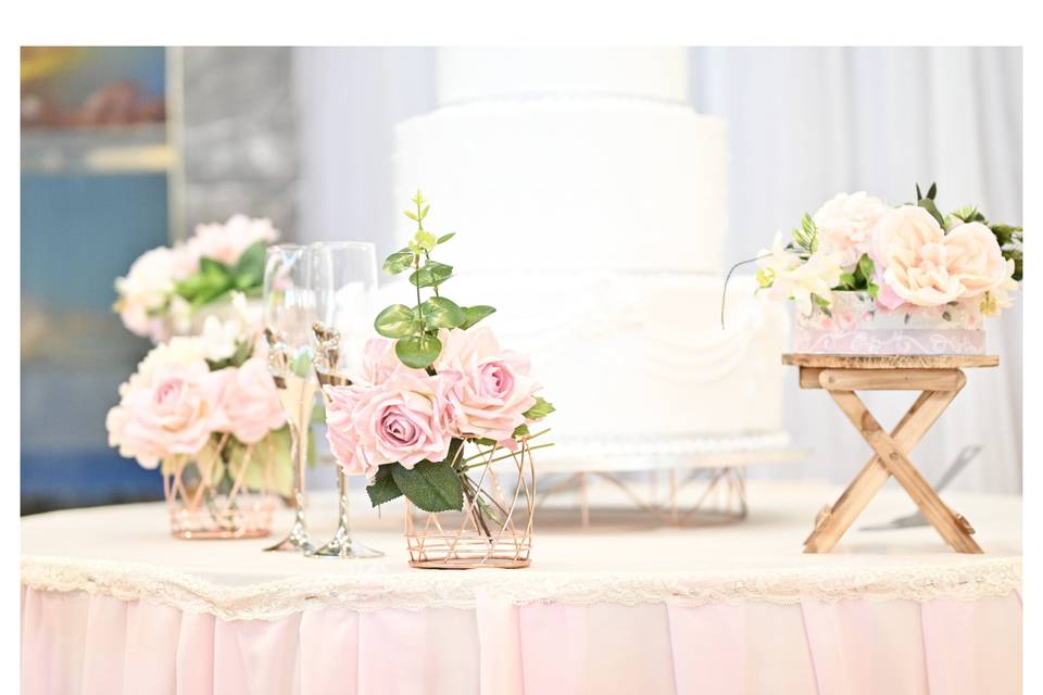 Cake table