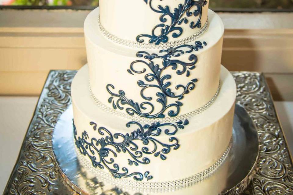 Intricate cake design