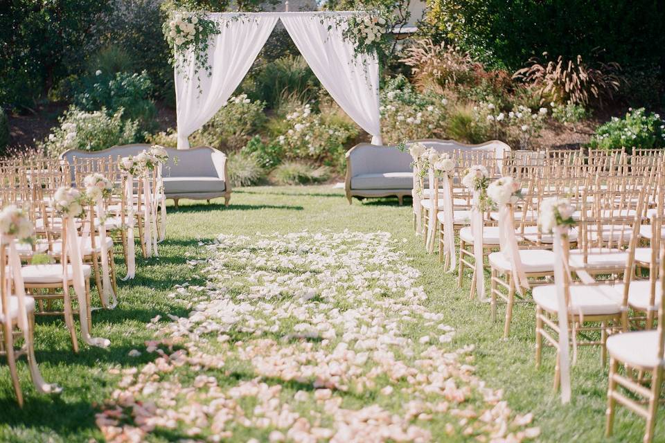 Ceremony decor