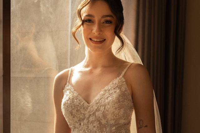 Nohely Bravo Makeup Artist