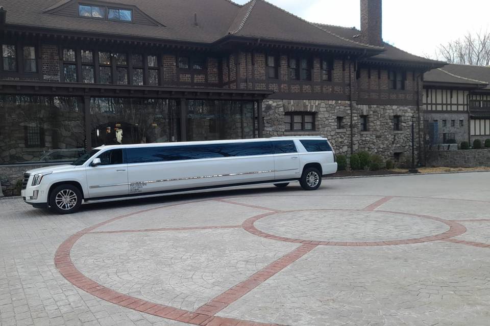 PMV Limousine Inc.