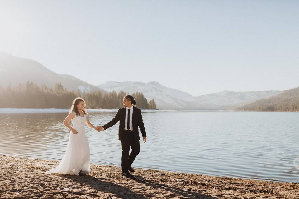 Truckee winter wedding