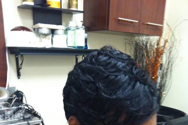 Cristyles Hair Studio
