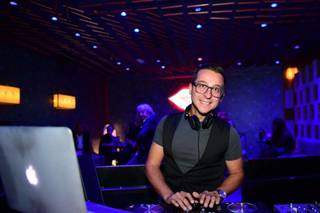 Michele Megaro Dj & Animation
