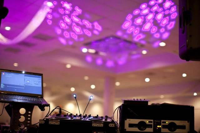 Laser Lighting Hearts Design