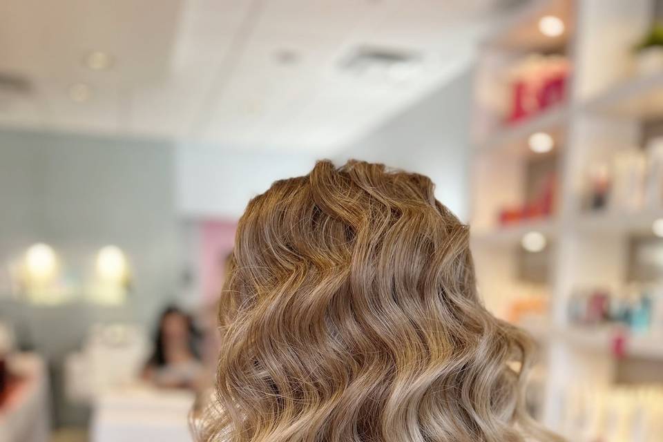 Glam waves