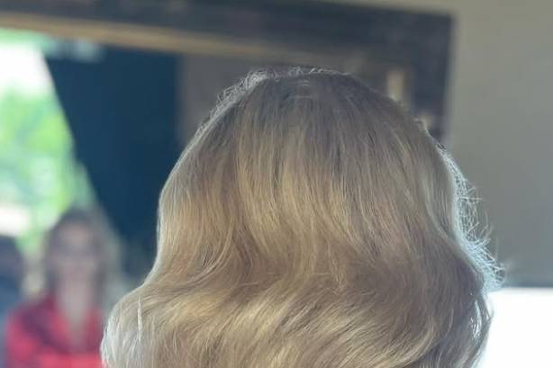 Glam waves