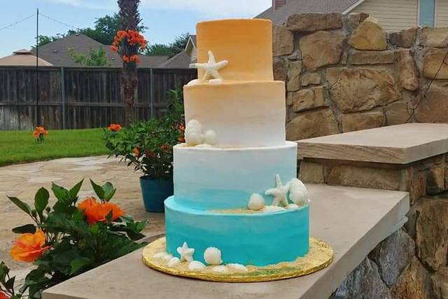 20 Simple & Beautiful Birthday Cake Designs For Ladies 2024