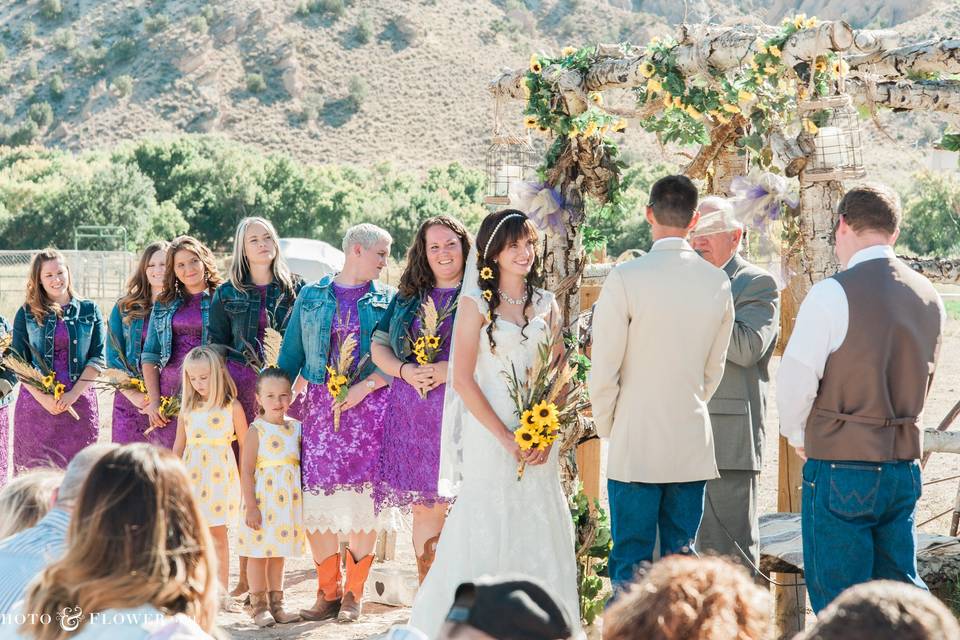 The Photo & Flower Girl