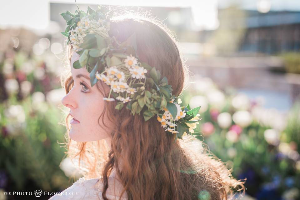 The Photo & Flower Girl