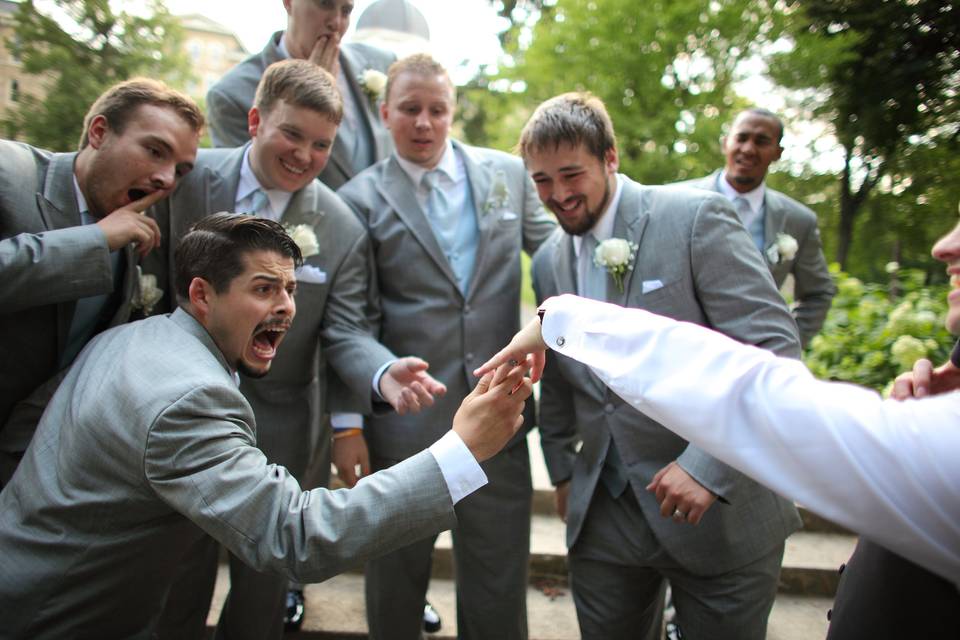 Fun groomsmen