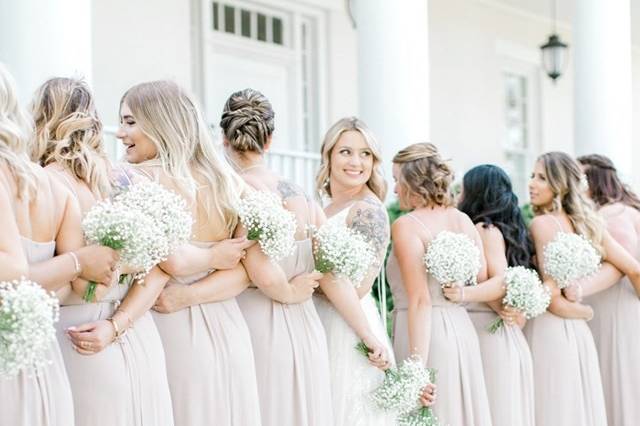 White & blush rose bouquet