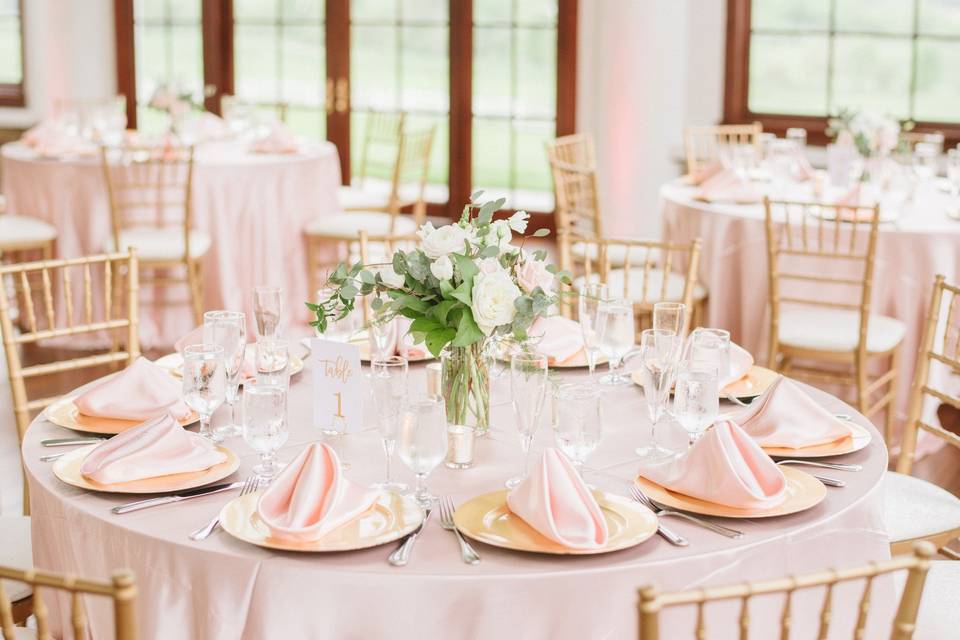 Blush pink centerpiece