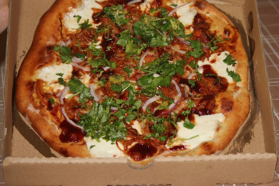 BBQ Chicken Pizza #weddings