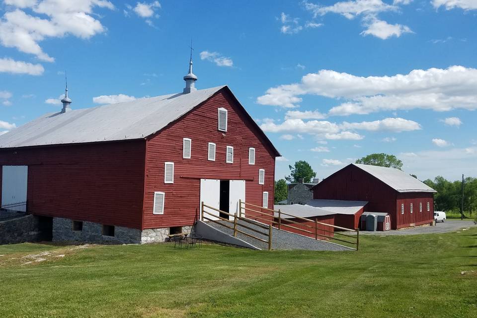 The Homestead Farm Historic Wright-Barton Venue